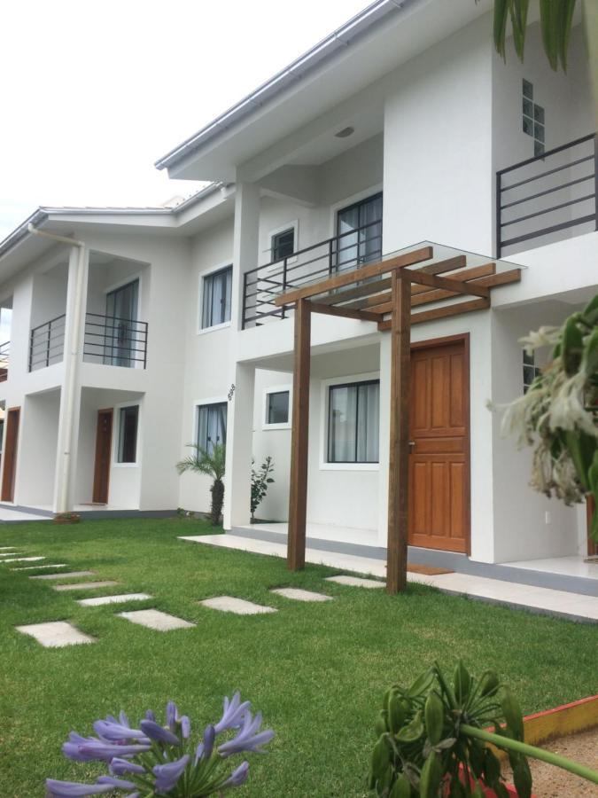 Hotel Residencial Colibri Garopaba Esterno foto