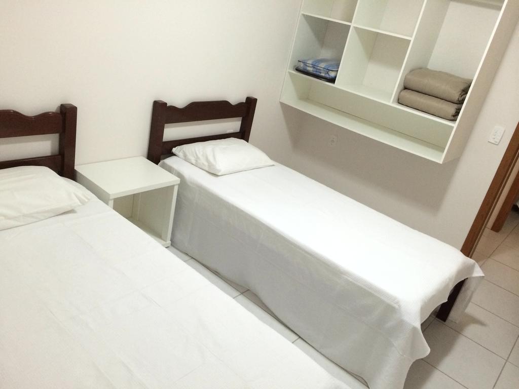 Hotel Residencial Colibri Garopaba Esterno foto